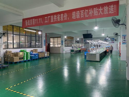 京喜一日｜在繁忙街头迷失，在温暖小店找回自己
